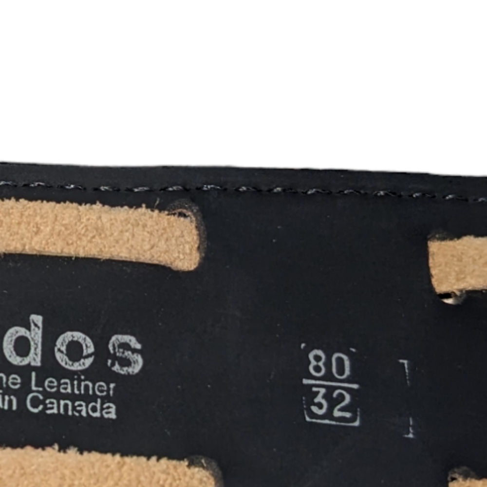 Kudos genuine leather belt made in Canada.  Size 32.  In like new condition.